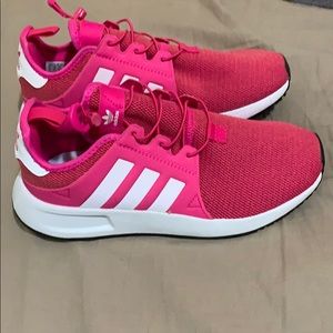 Adidas sneakers kids size 4